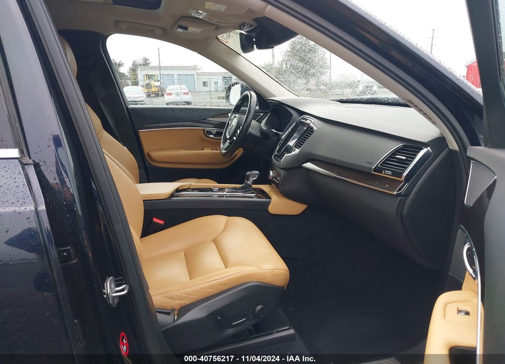 2016 VOLVO XC90 T6 MOMENTUM VIN: YV4A22PK5G1018982