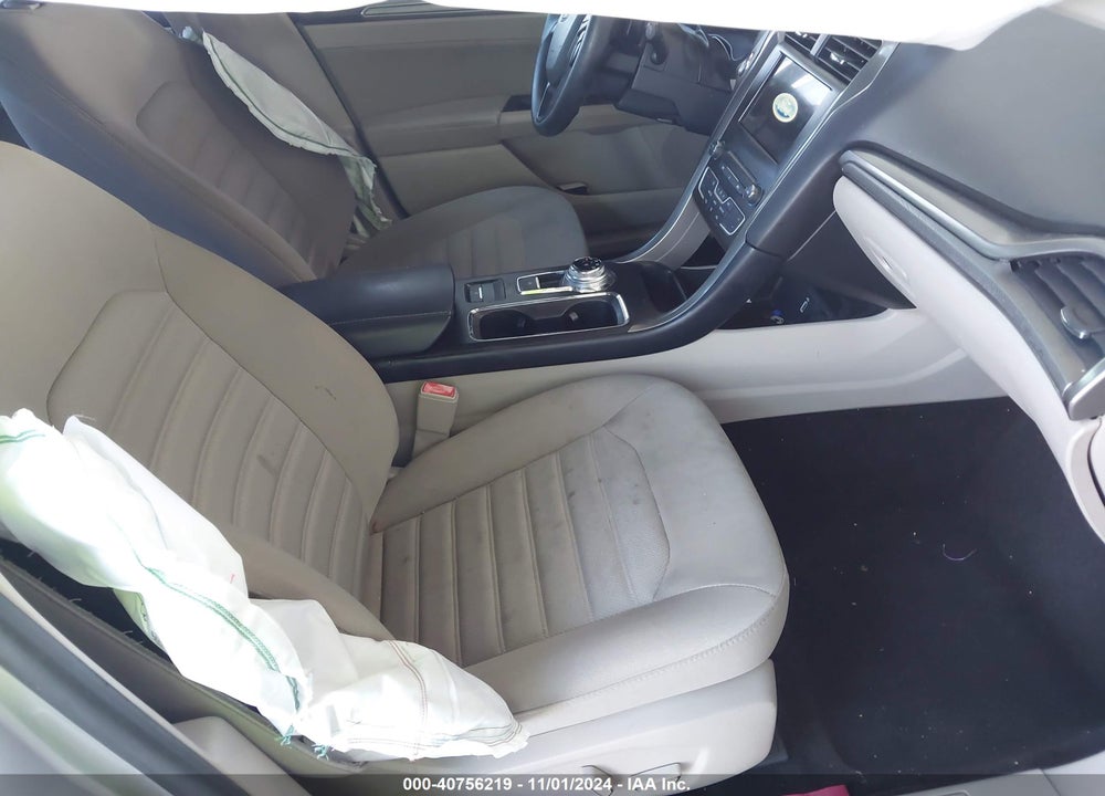 2018 FORD FUSION SE VIN: 3FA6P0HD6JR174823