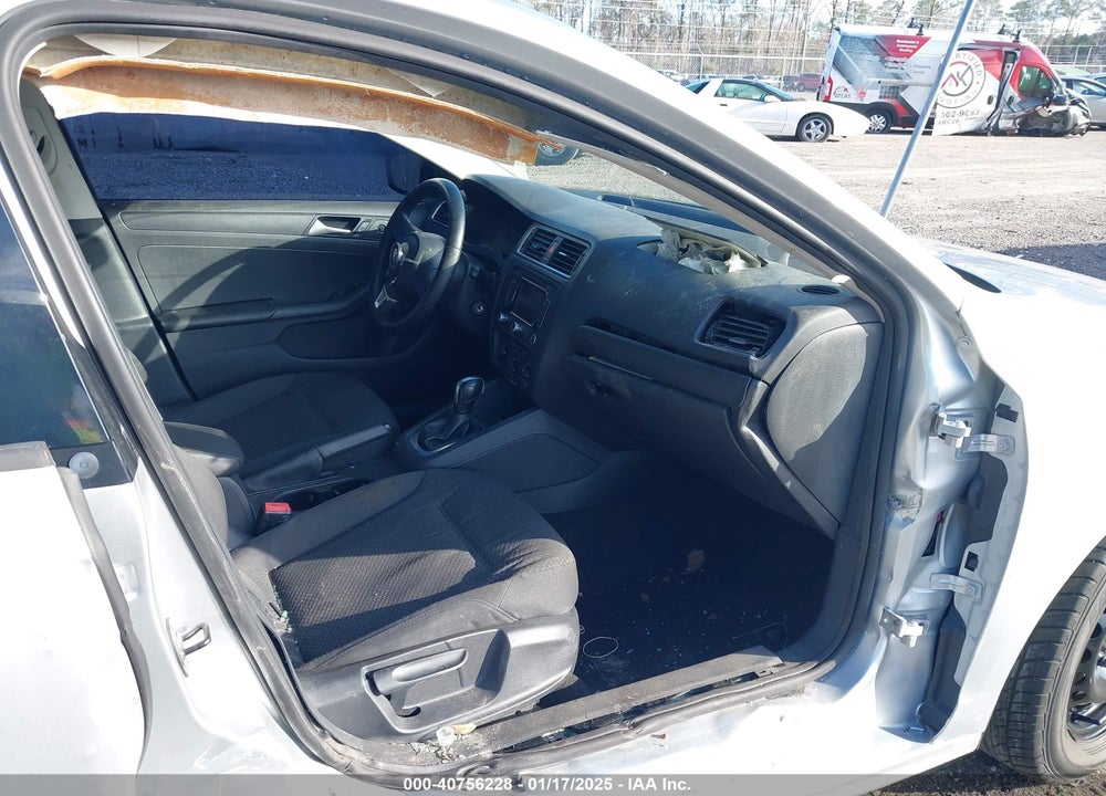 2014 VOLKSWAGEN JETTA 2.0L S VIN: 3VW2K7AJ6EM220778