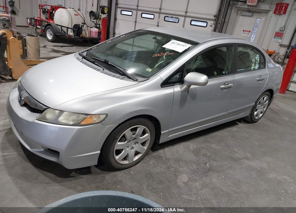 2009 HONDA CIVIC LX VIN: 1HGFA16579L028696