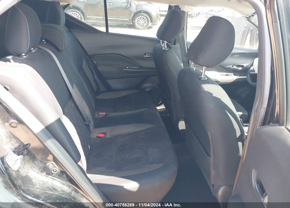 2018 NISSAN KICKS SV VIN: 3N1CP5CU4JL516700
