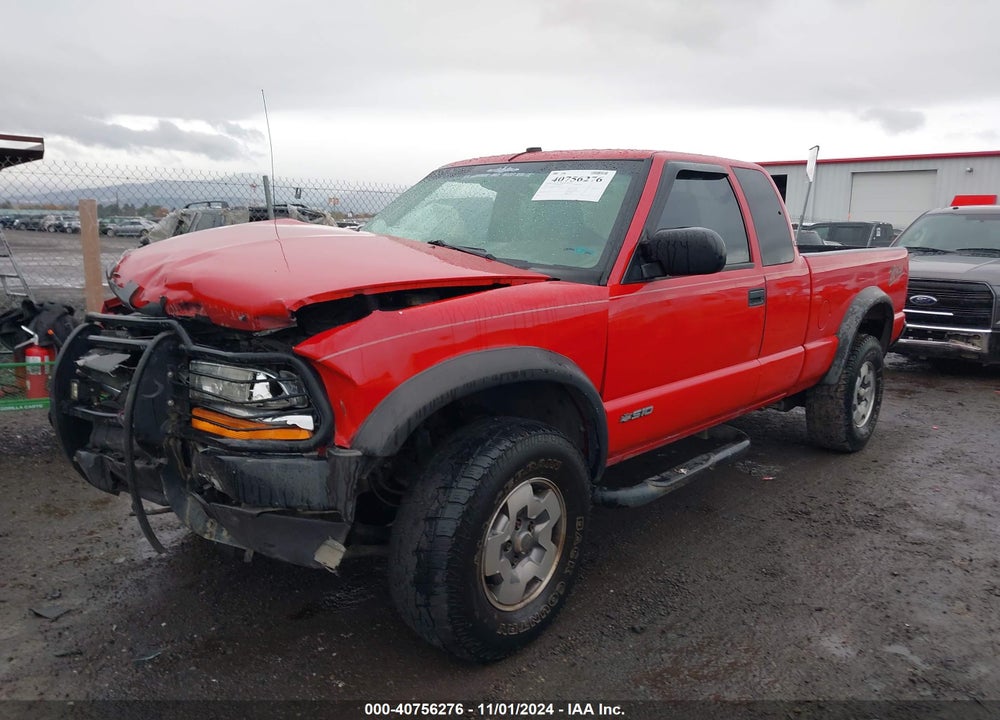 2002 CHEVROLET S-10 LS VIN: 1GCCT19W328150917