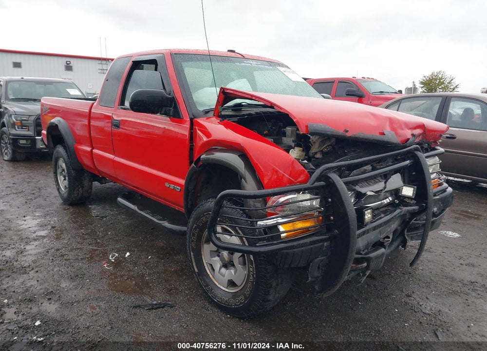 2002 CHEVROLET S-10 LS VIN: 1GCCT19W328150917