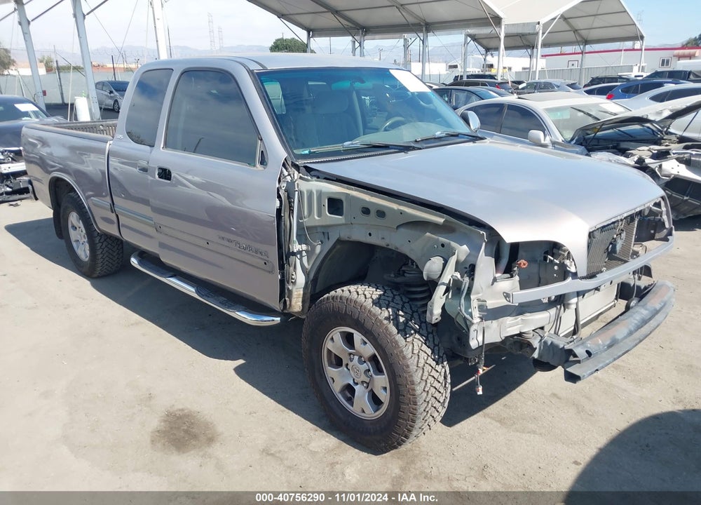 2000 TOYOTA TUNDRA SR5 V8 VIN: 5TBRT3414YS061307