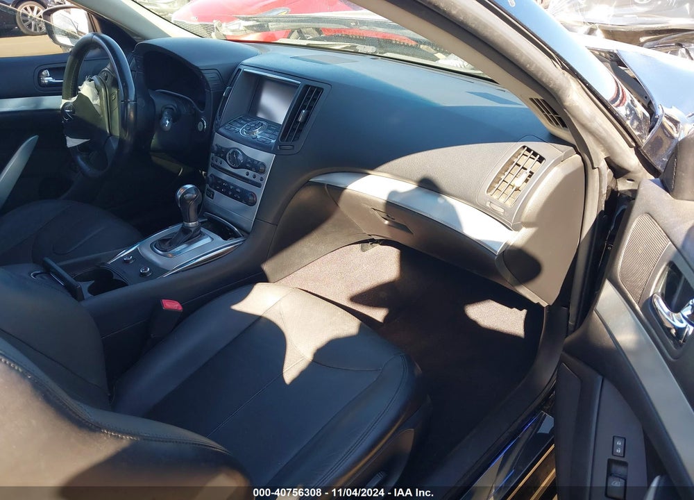 2014 INFINITI Q60 VIN: JN1CV6EKXEM112979