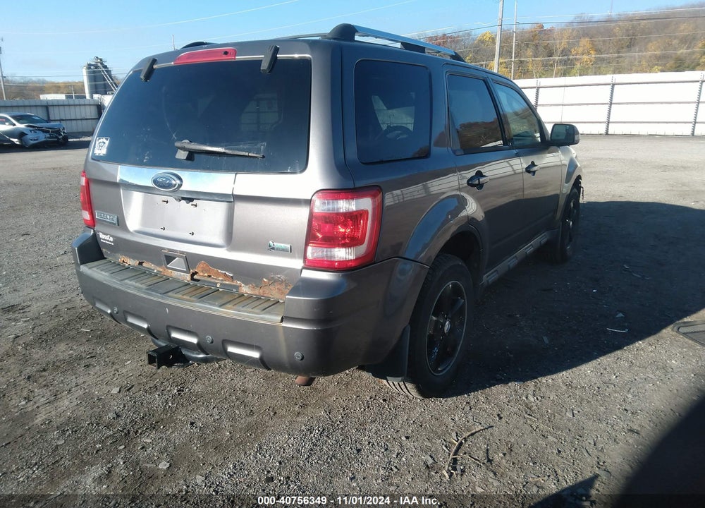 2010 FORD ESCAPE LIMITED VIN: 1FMCU9EG5AKD17303