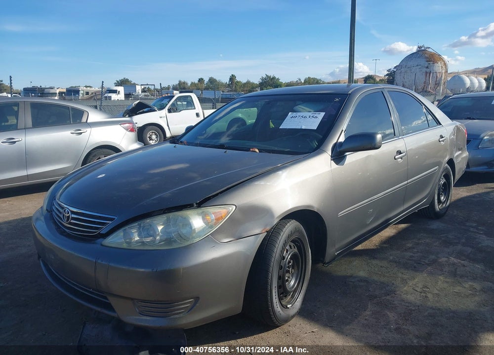2005 TOYOTA CAMRY LE VIN: 4T1BE32K75U988349