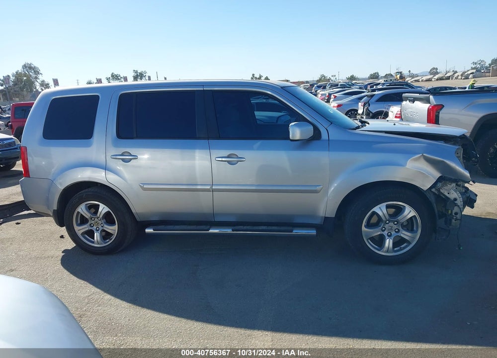 2013 HONDA PILOT EX VIN: 5FNYF3H47DB035264