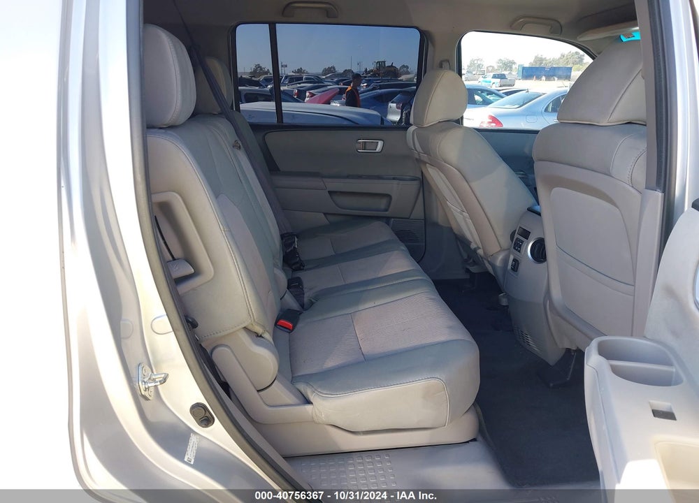 2013 HONDA PILOT EX VIN: 5FNYF3H47DB035264