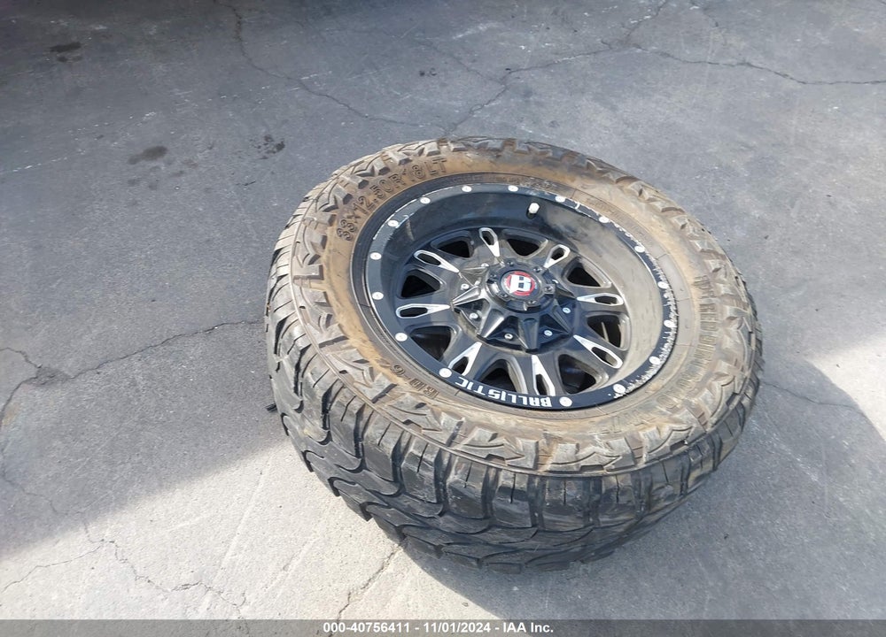 2001 TOYOTA TUNDRA SR5 V8 VIN: 5TBRT34141S200597