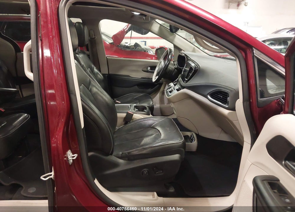2018 CHRYSLER PACIFICA LIMITED VIN: 2C4RC1GG5JR273997
