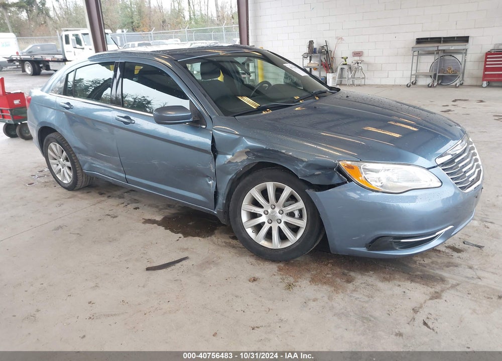 2011 CHRYSLER 200 TOURING VIN: 1C3BC1FB1BN602852