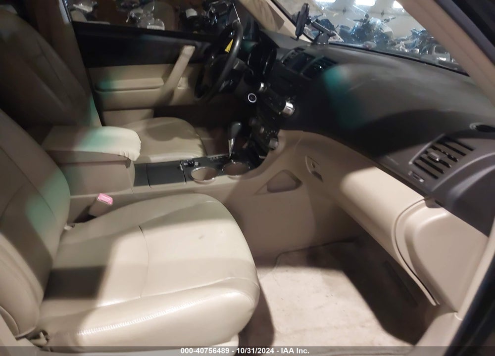 2008 TOYOTA HIGHLANDER VIN: JTEES41A982066427