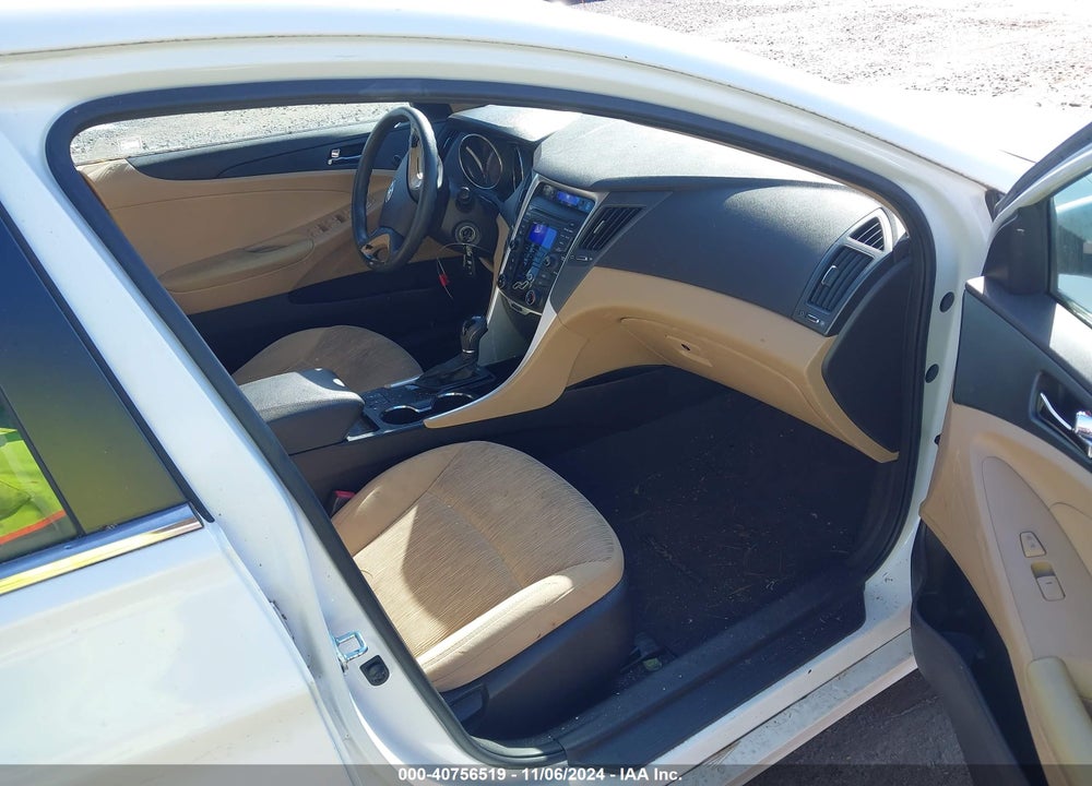 2013 HYUNDAI SONATA GLS VIN: 5NPEB4AC0DH675906