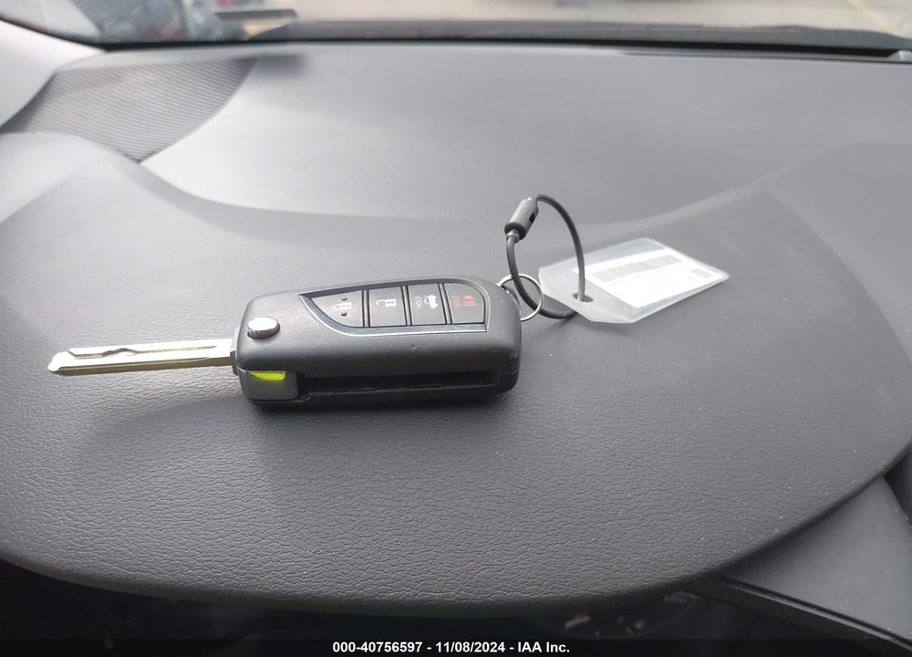 2024 TOYOTA COROLLA LE VIN: 5YFB4MDE8RP102644