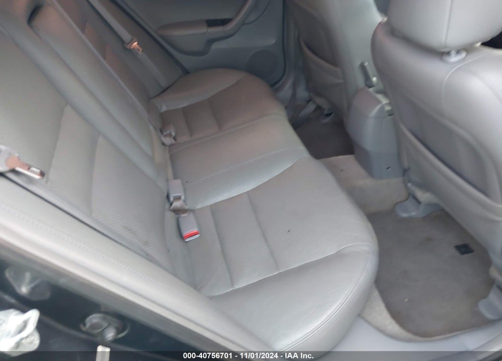 2007 ACURA TSX VIN: JH4CL96937C001570