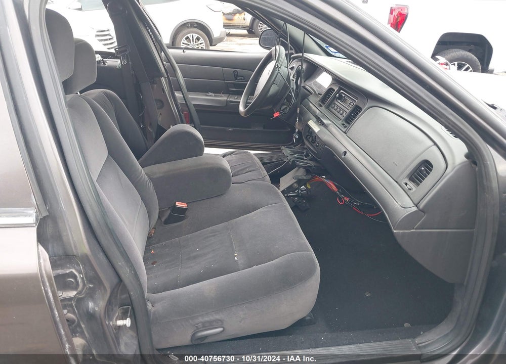 2007 FORD CROWN VICTORIA POLICE/POLICE INTERCEPTOR VIN: 2FAFP71W47X135470