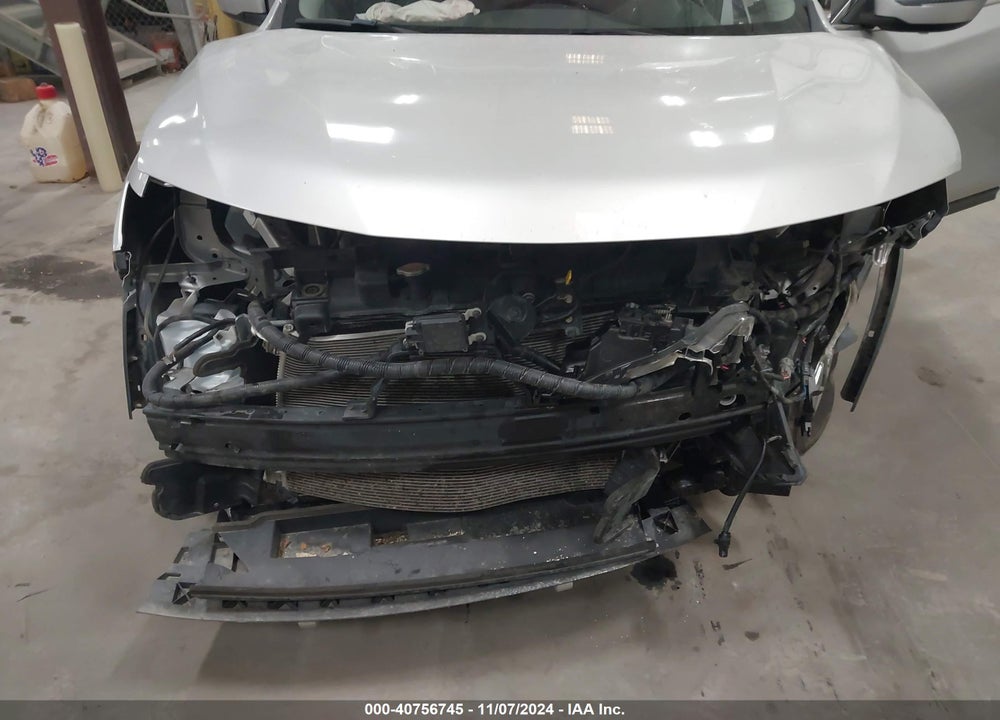 2017 NISSAN ROGUE SV VIN: JN8AT2MV2HW274021