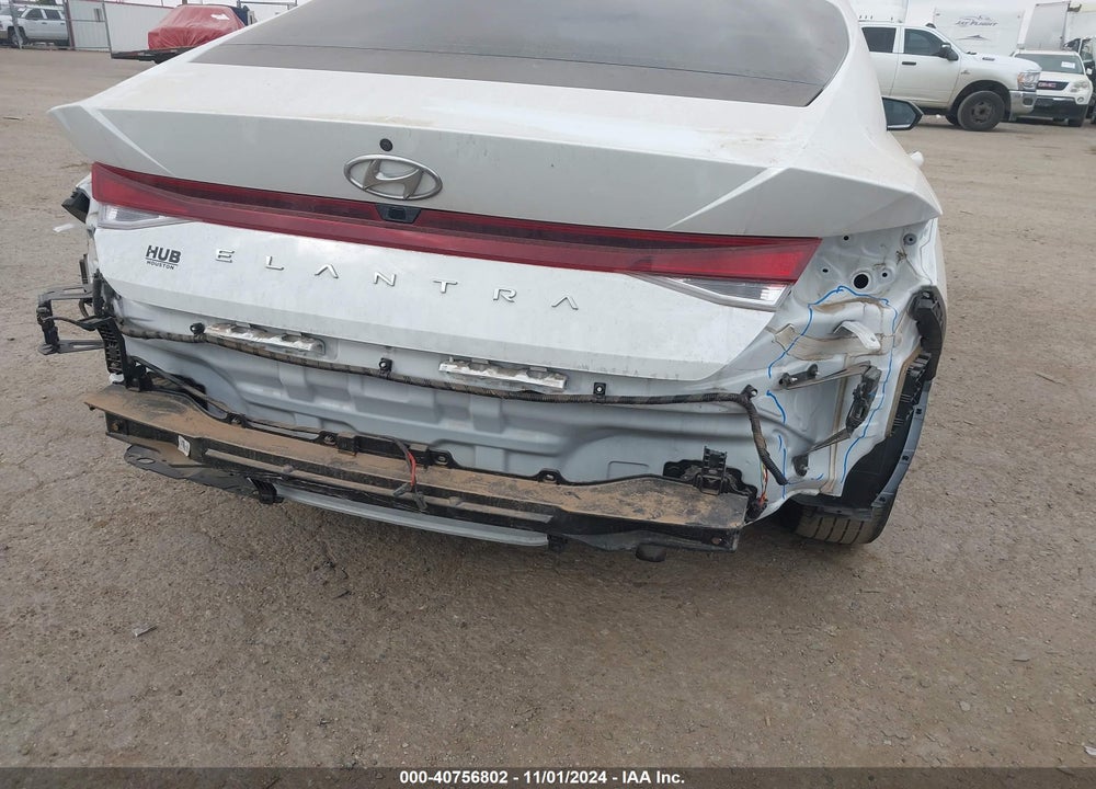 2021 HYUNDAI ELANTRA SEL VIN: 5NPLM4AG3MH009465