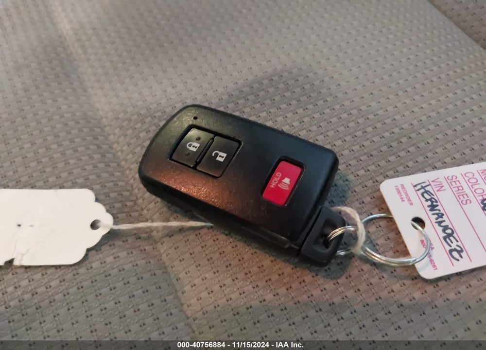 2018 TOYOTA RAV4 HYBRID LE VIN: JTMRJREV5JD239857