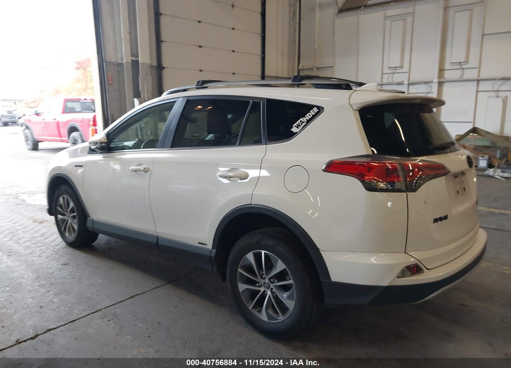 2018 TOYOTA RAV4 HYBRID LE VIN: JTMRJREV5JD239857