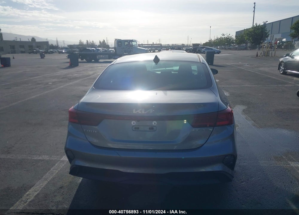 2024 KIA FORTE LXS VIN: 3KPF24AD8RE748142