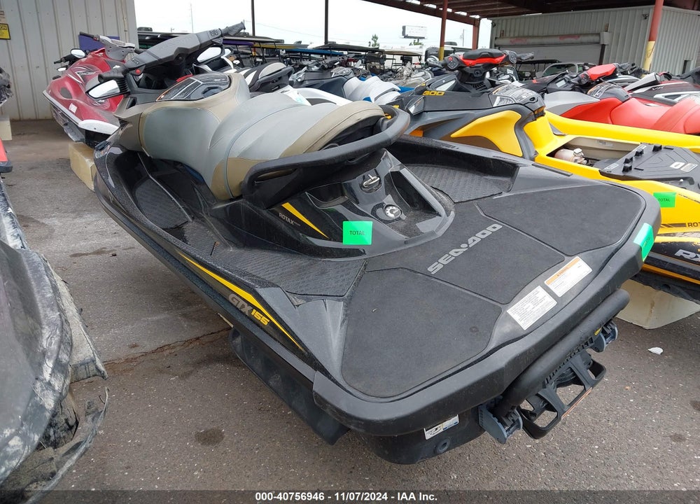 2017 SEADOO GTX 155 VIN: YDV15006D717