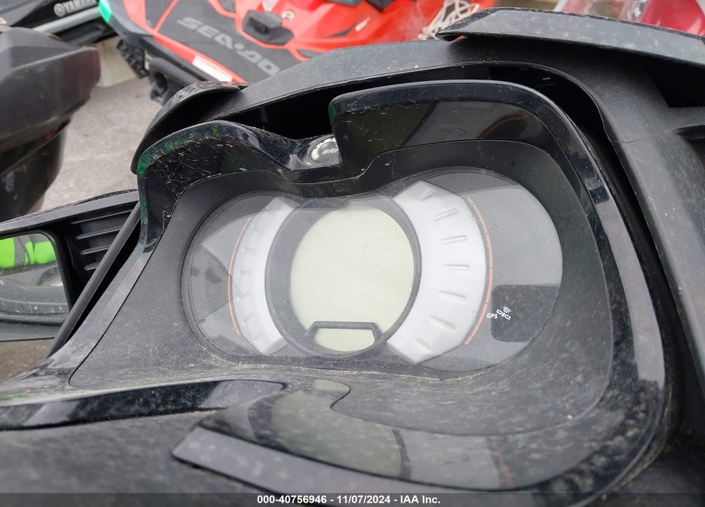 2017 SEADOO GTX 155 VIN: YDV15006D717