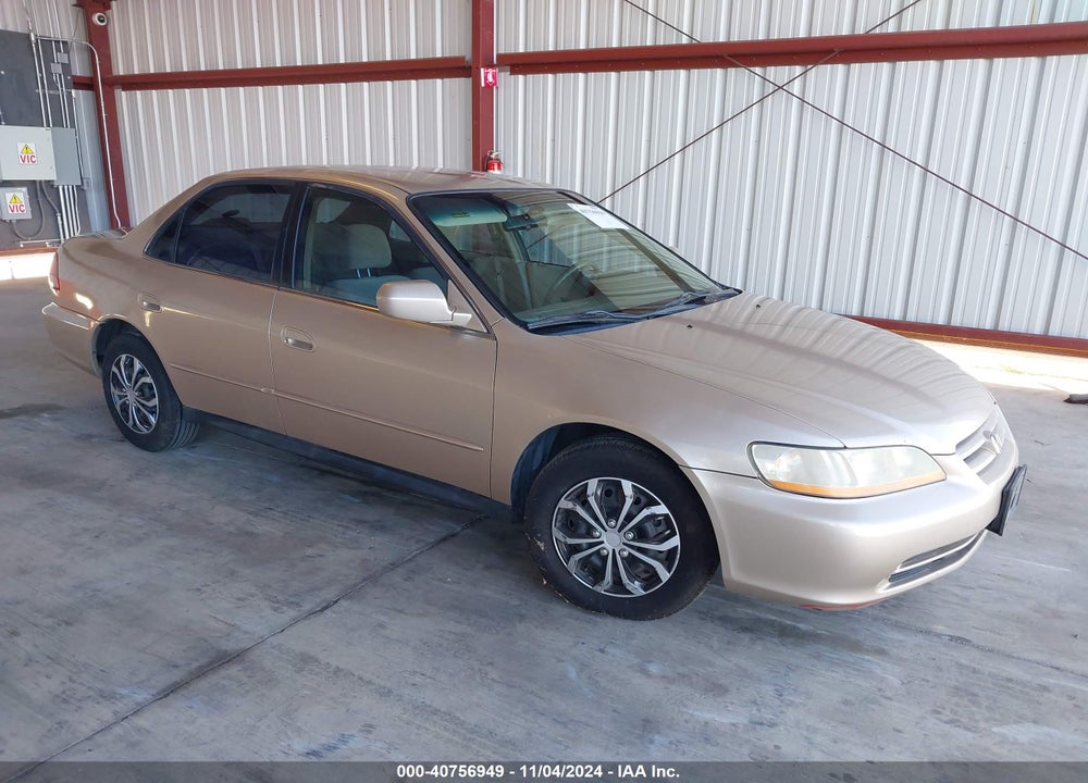2001 HONDA ACCORD 2.3 LX VIN: 3HGCG66551G701016