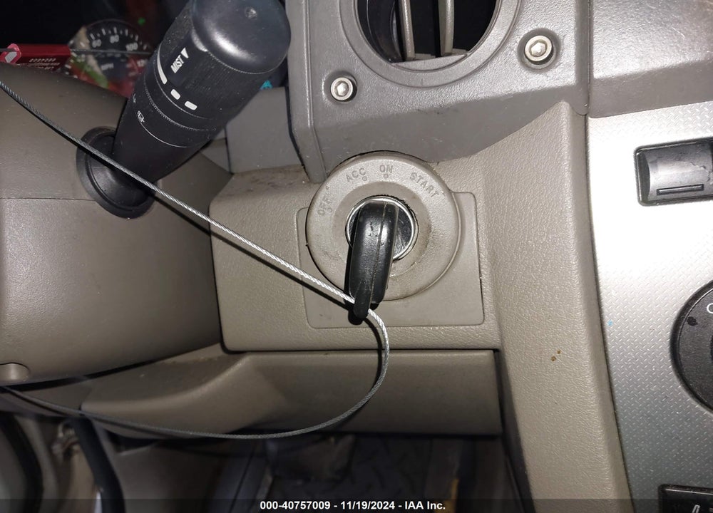 2007 JEEP COMMANDER SPORT VIN: 1J8HG48P67C678969