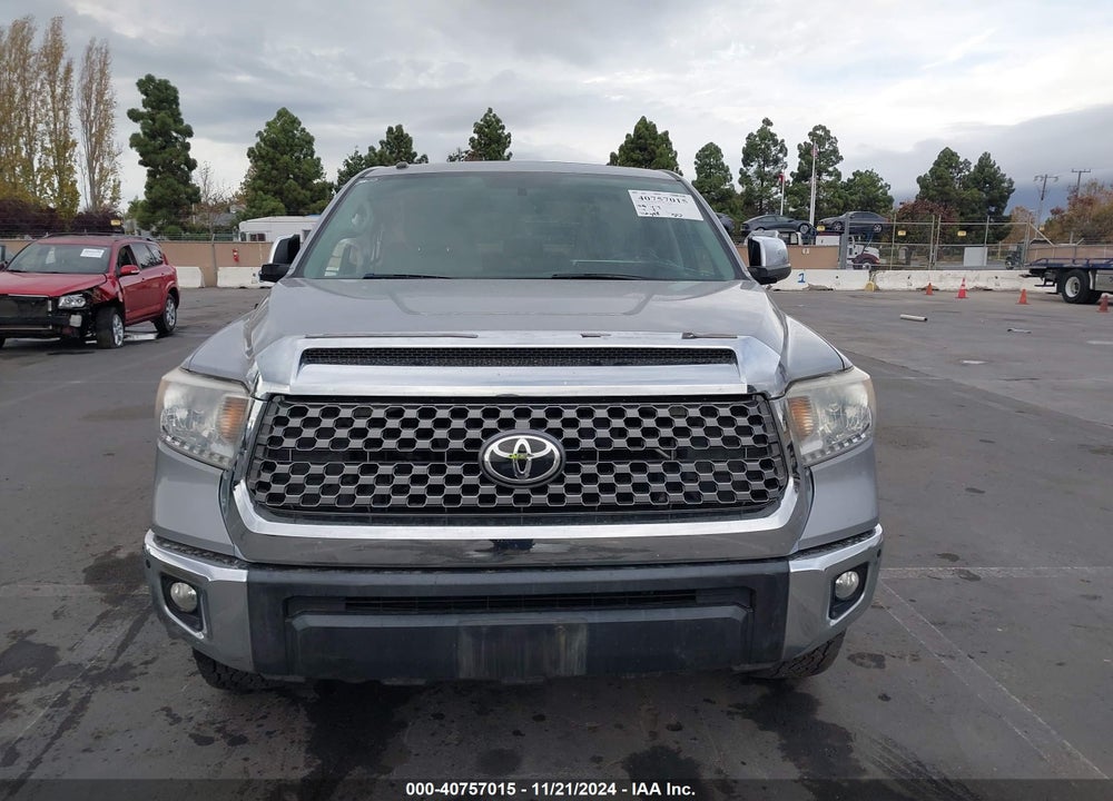 2017 TOYOTA TUNDRA LIMITED 5.7L V8 VIN: 5TFHY5F14HX652776