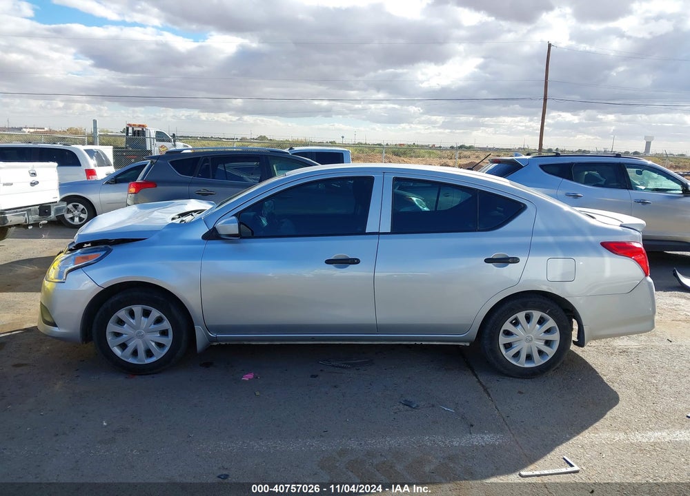 2018 NISSAN VERSA 1.6 S+ VIN: 3N1CN7AP1JL830464
