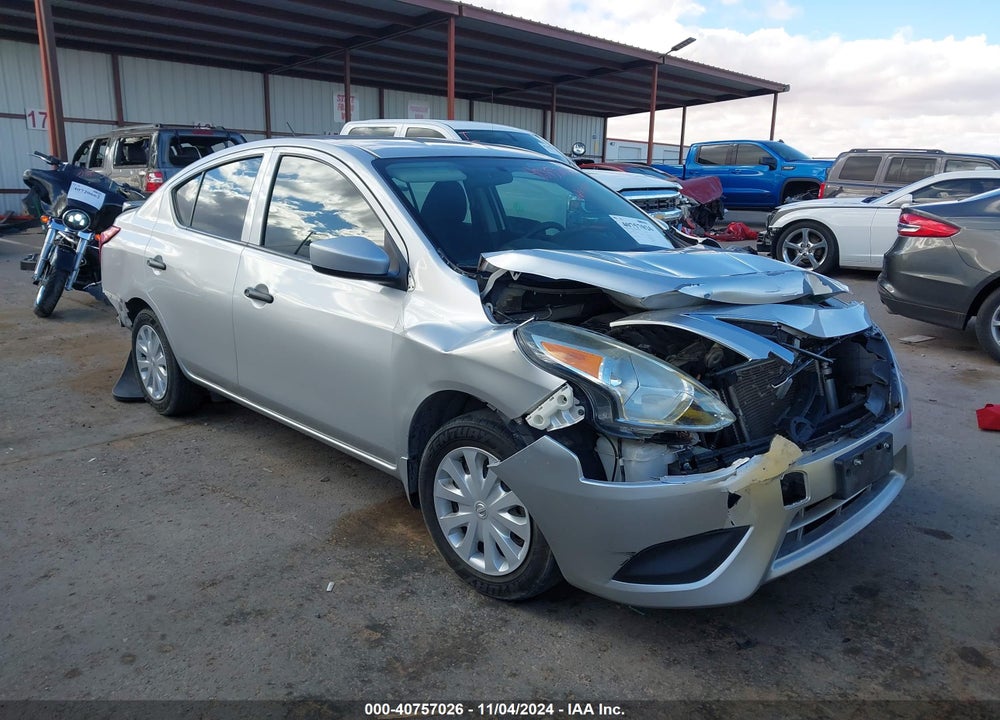 2018 NISSAN VERSA 1.6 S+ VIN: 3N1CN7AP1JL830464