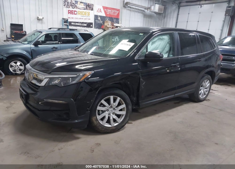 2020 HONDA PILOT AWD LX VIN: 5FNYF6H13LB005720