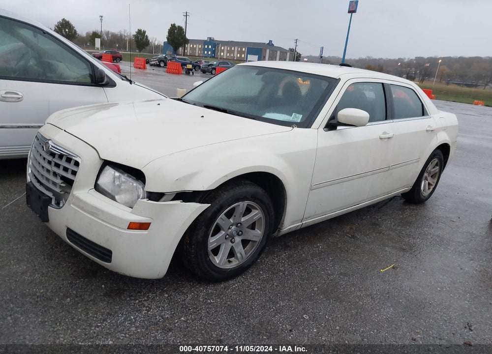 2007 CHRYSLER 300 VIN: 2C3LA43R57H825392