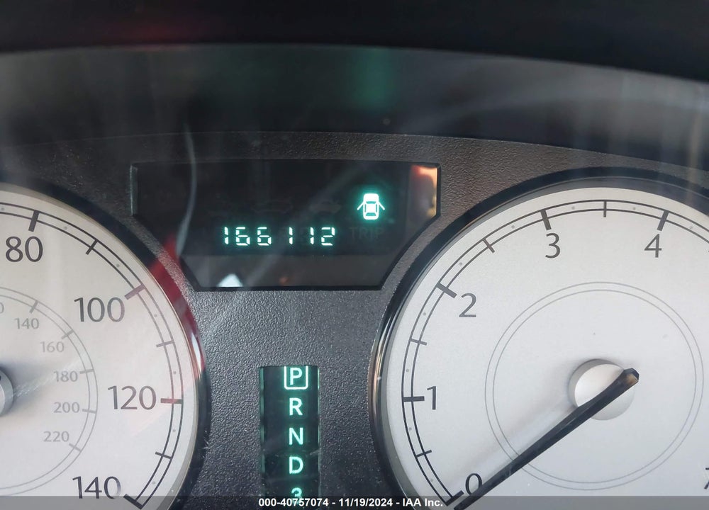 2007 CHRYSLER 300 VIN: 2C3LA43R57H825392
