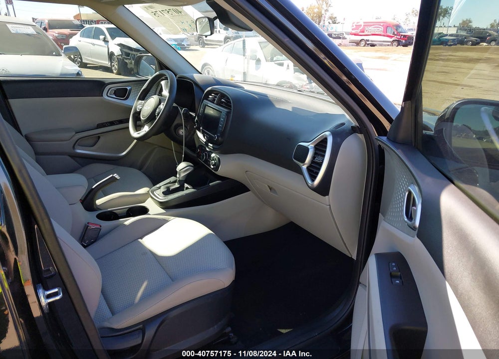 2023 KIA SOUL LX VIN: KNDJ23AU1P7844499