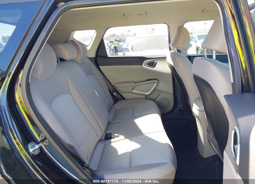 2023 KIA SOUL LX VIN: KNDJ23AU1P7844499