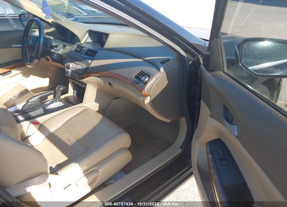 2010 HONDA ACCORD SDN 2.4 EX-L/EX-L VIN: 1HGCP2F88AA157872