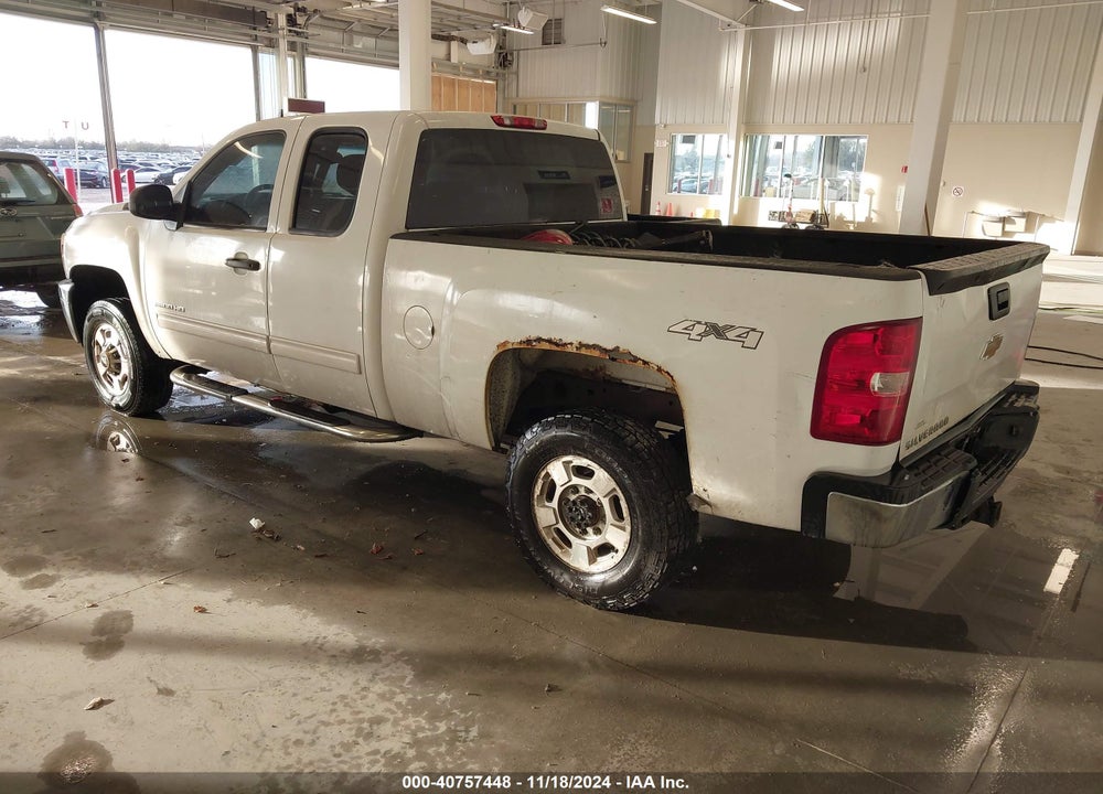 2011 CHEVROLET SILVERADO 2500HD LT VIN: 1GC2KXCG3BZ227346