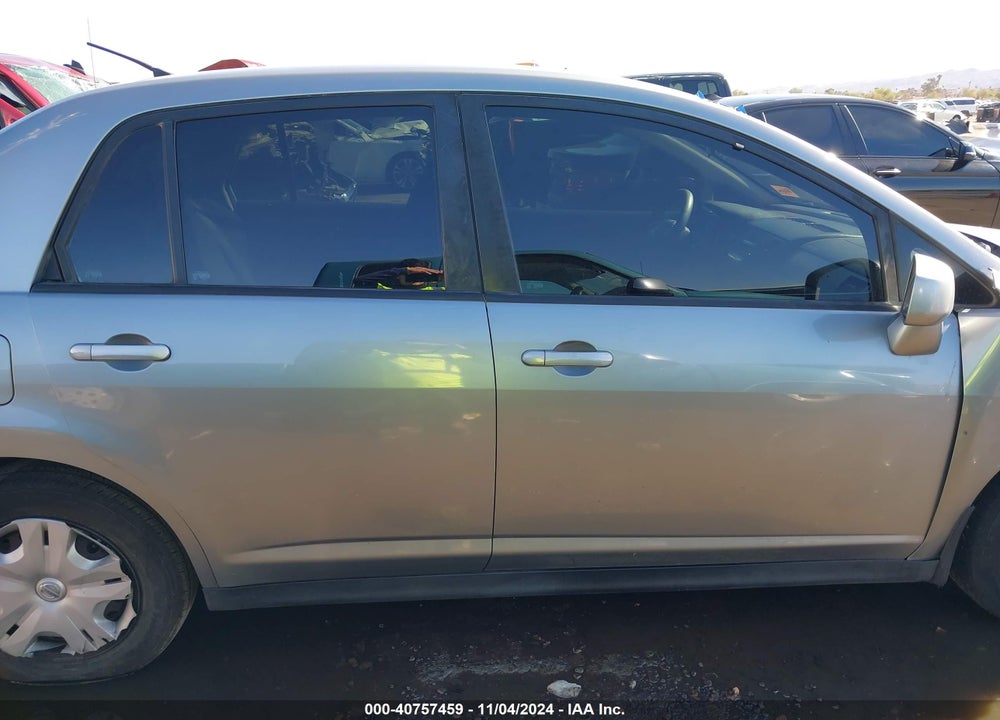 2011 NISSAN VERSA 1.8S VIN: 3N1BC1AP2BL469505