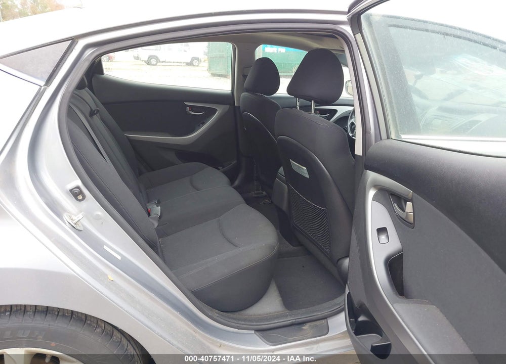 2015 HYUNDAI ELANTRA SE VIN: KMHDH4AEXFU224529