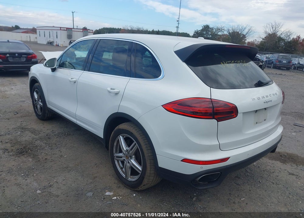 2016 PORSCHE CAYENNE VIN: WP1AA2A22GLA03986