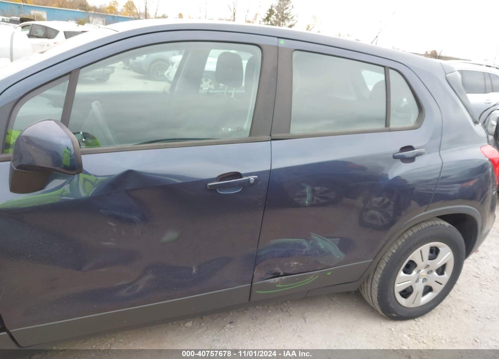 2018 CHEVROLET TRAX LS VIN: 3GNCJKSB3JL331350