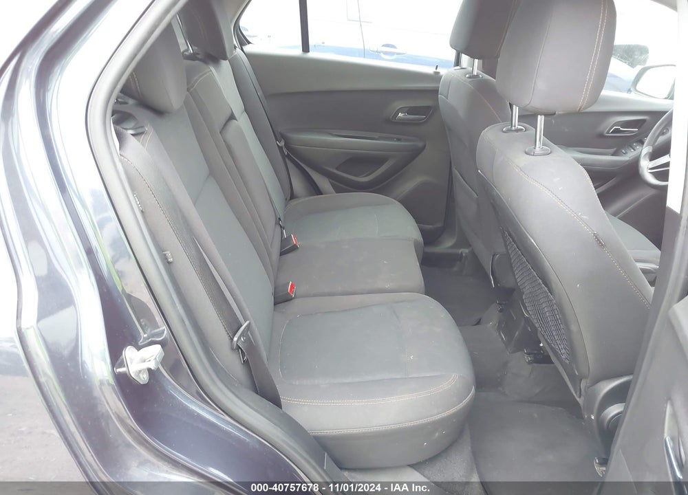 2018 CHEVROLET TRAX LS VIN: 3GNCJKSB3JL331350