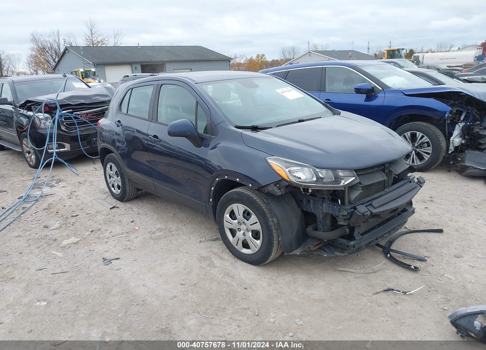 2018 CHEVROLET TRAX LS VIN: 3GNCJKSB3JL331350