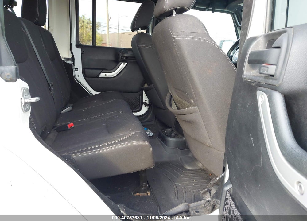 2013 JEEP WRANGLER UNLIMITED SAHARA VIN: 1C4BJWEG8DL539100