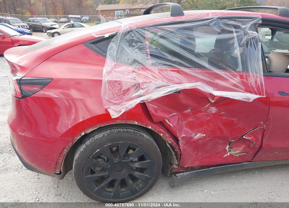 2021 TESLA MODEL Y LONG RANGE DUAL MOTOR ALL-WHEEL DRIVE VIN: 5YJYGDEE4MF085037