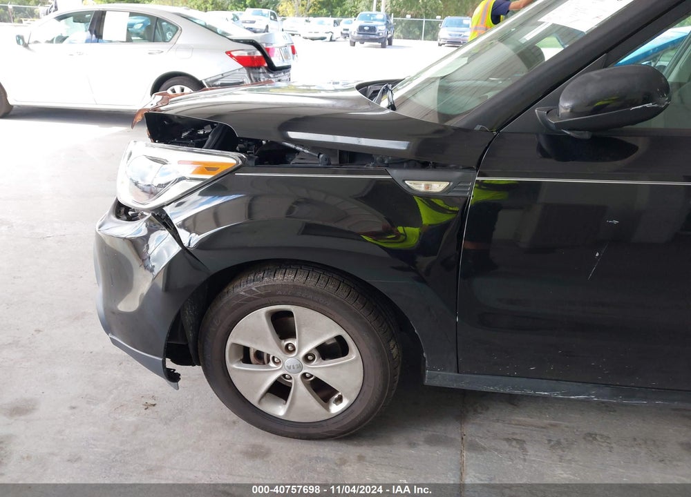 2014 KIA SOUL VIN: KNDJN2A21E7734646