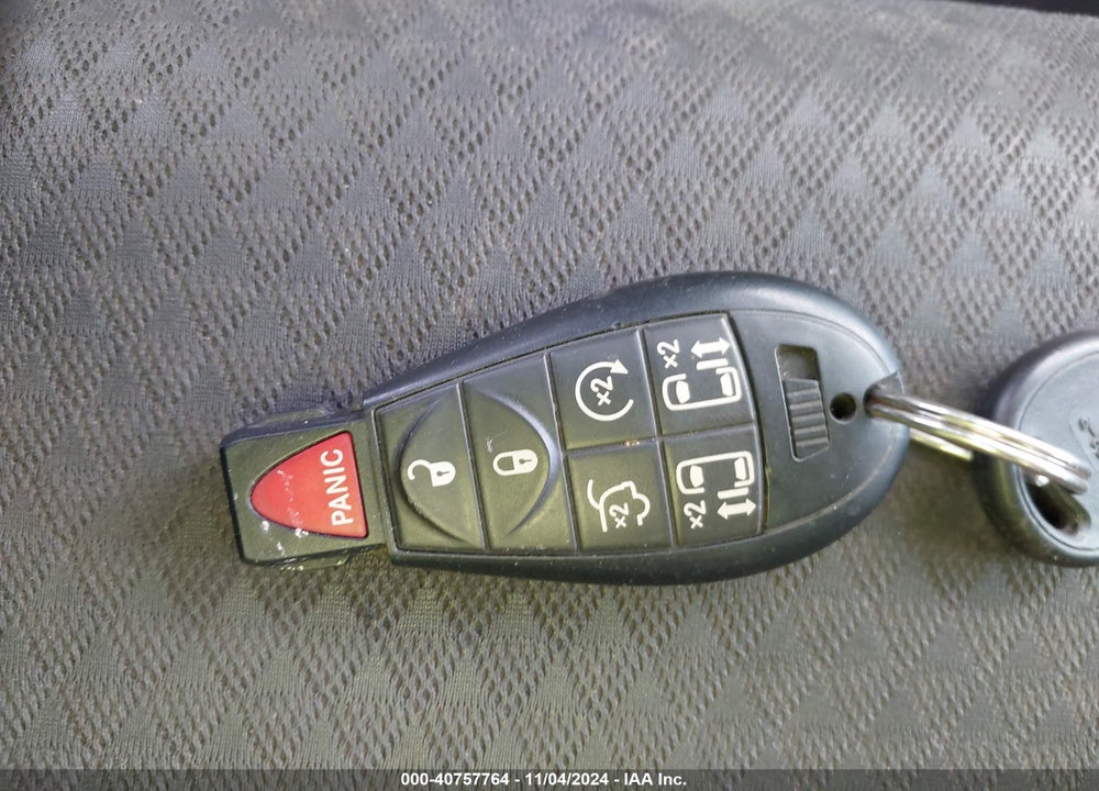2010 DODGE GRAND CARAVAN HERO VIN: 2D4RN3D17AR487706